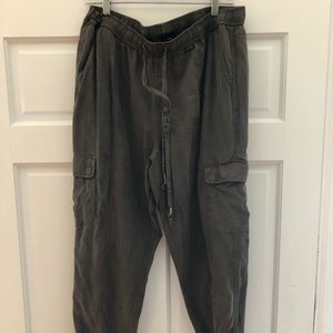 olive green casual jogger pants